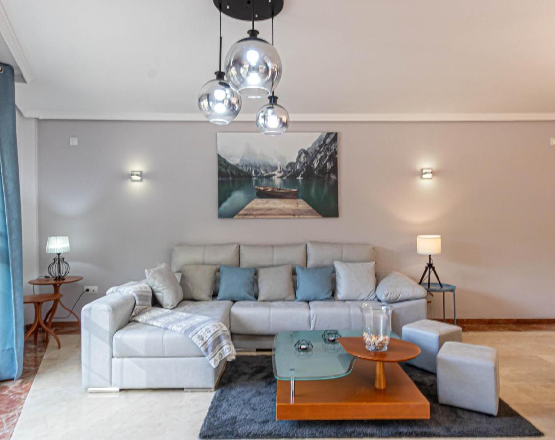 797 Rentals- Piso Con Amplia Terraza A Solo 1 Min De La Playa Apartamento