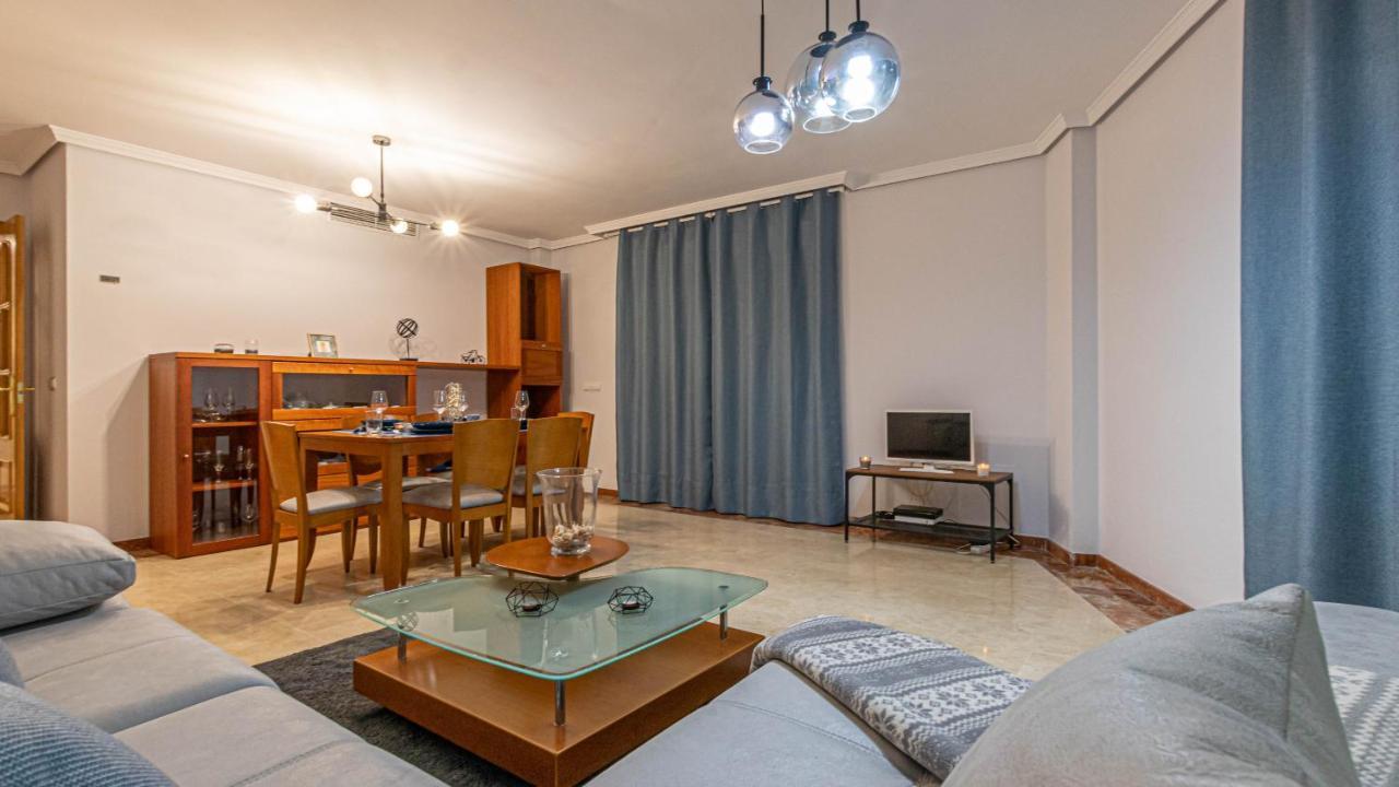 Apartamento 797 Rentals- Piso Con Amplia Terraza A Solo 1 Min De La Playa *