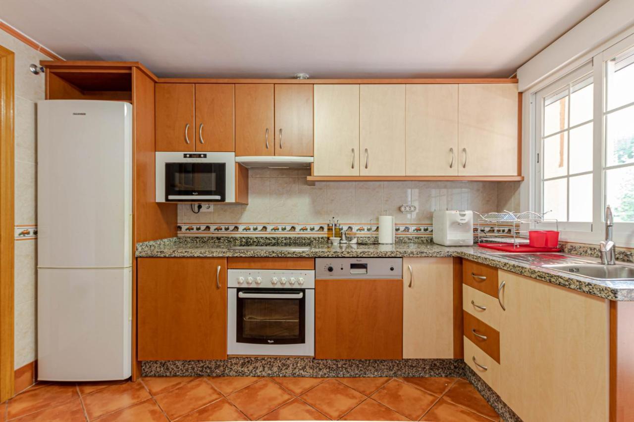 Apartamento 797 Rentals- Piso Con Amplia Terraza A Solo 1 Min De La Playa